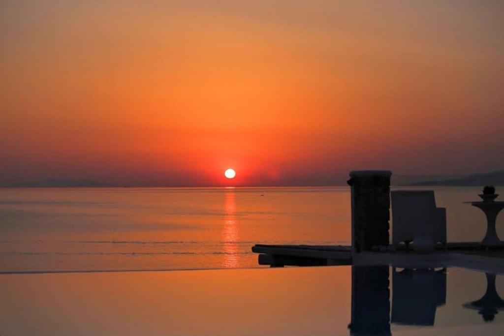 Mykonos Sea View Luxury Villa By Calypso Sunset Villas Mykonos Town Eksteriør billede