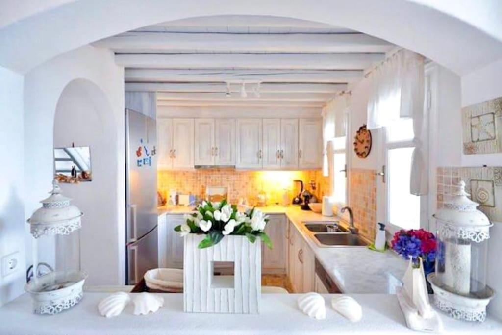 Mykonos Sea View Luxury Villa By Calypso Sunset Villas Mykonos Town Eksteriør billede