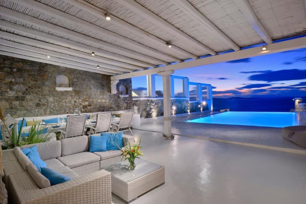 Mykonos Sea View Luxury Villa By Calypso Sunset Villas Mykonos Town Eksteriør billede