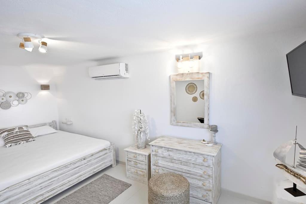 Mykonos Sea View Luxury Villa By Calypso Sunset Villas Mykonos Town Eksteriør billede